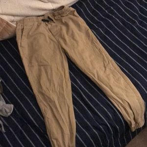 Men’s khaki joggers
